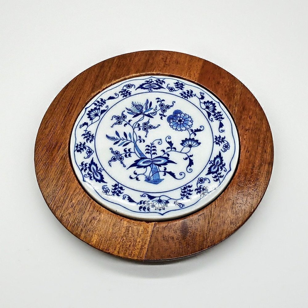 Vintage Dolphin Blue White Tile Round Wood Trivet